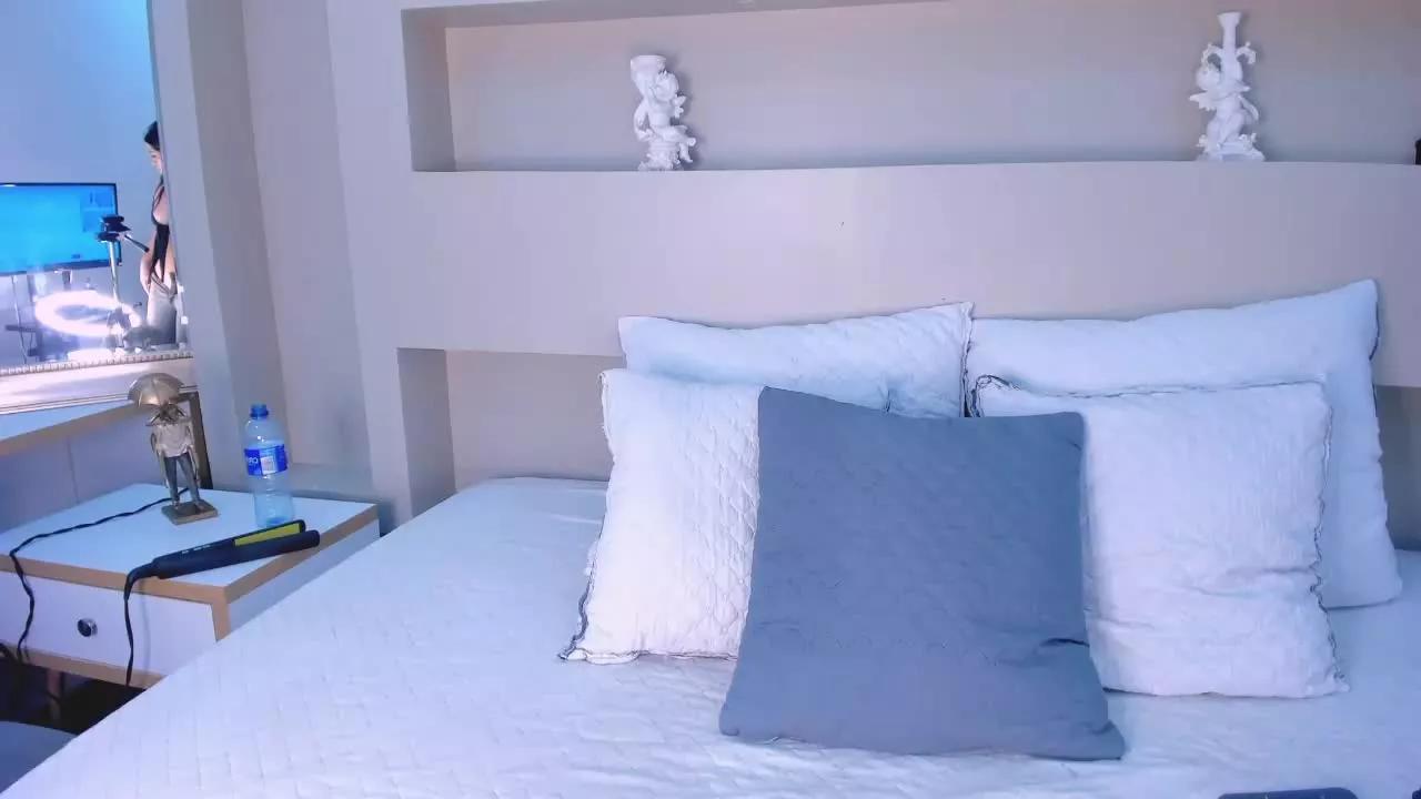 AgattaVelez from Streamray