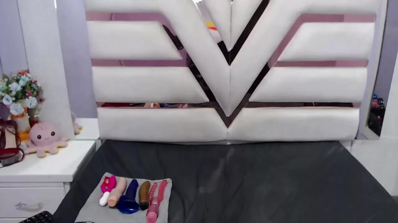 alaha_evans from Streamray