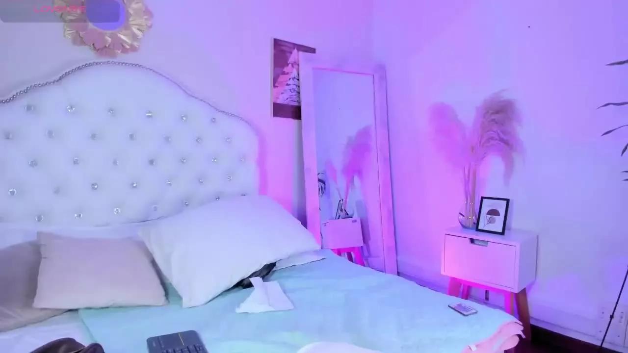 AliIceGrayTS from Streamray