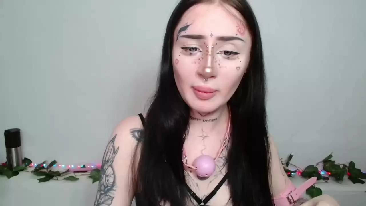 Alisa_tattoogirl webcams show profile image 