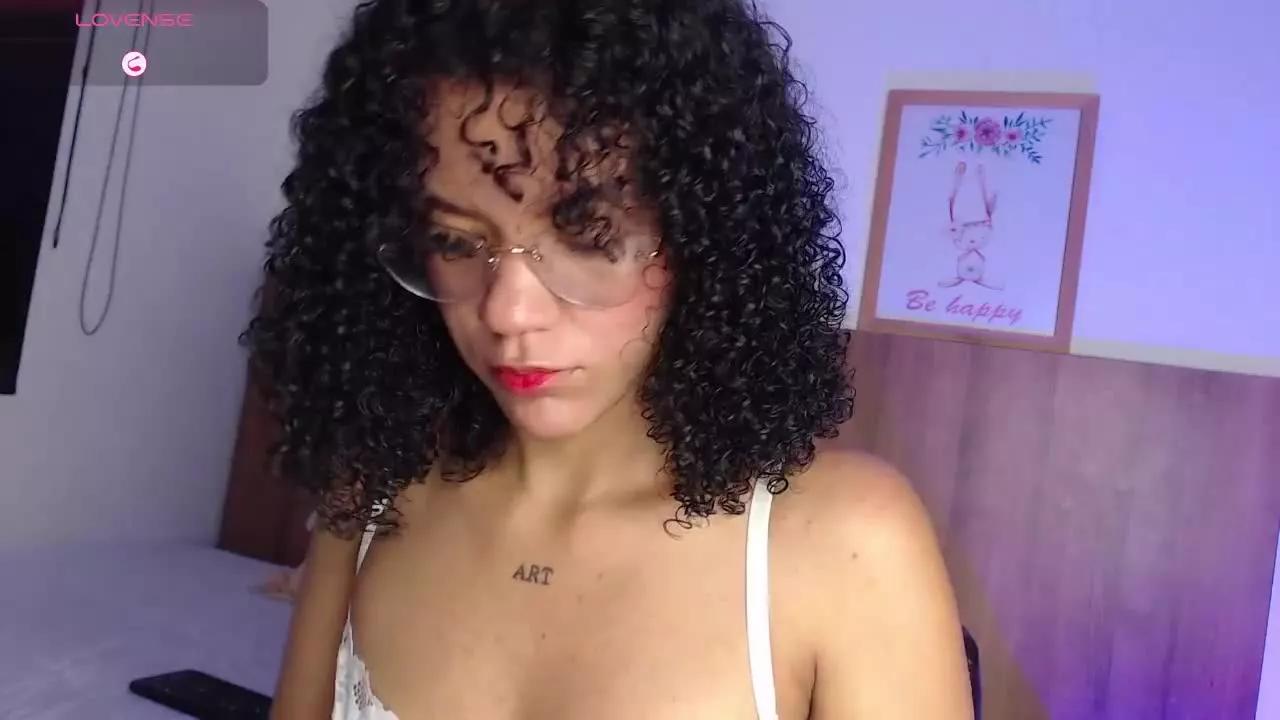 AmarantaFoxz from Streamray