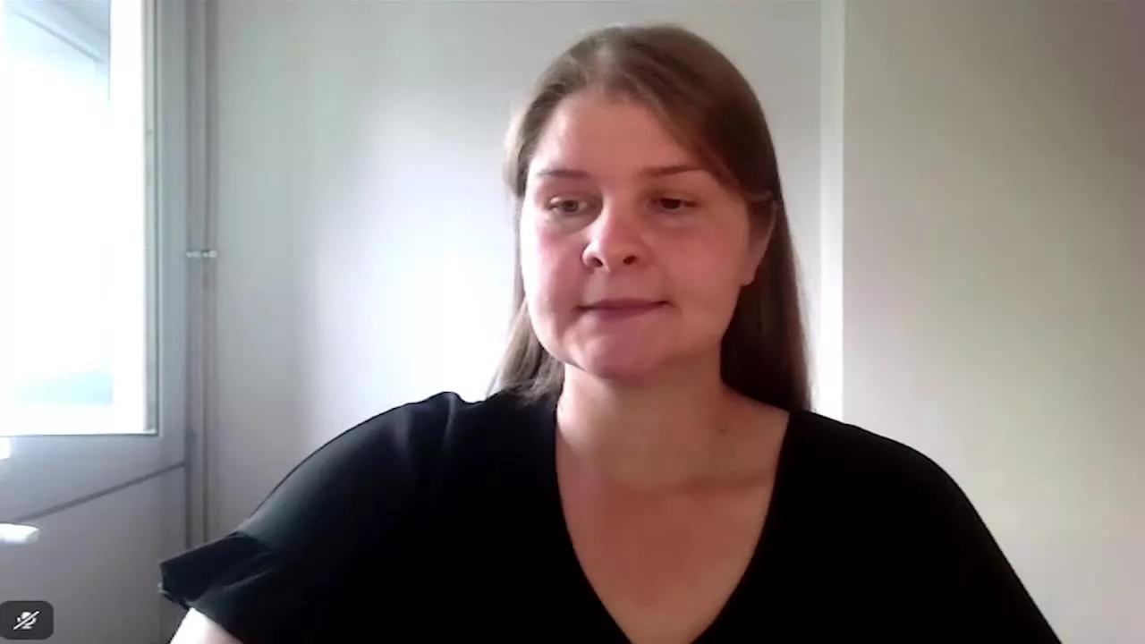 CarolineHeart webcams show profile image 