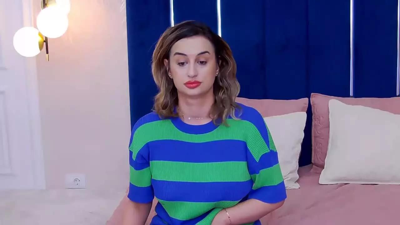 DaianaJacobs from Streamray