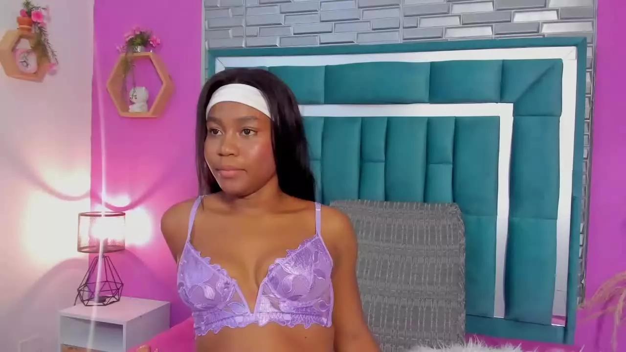 EMMA_SANTANA1 from Streamray