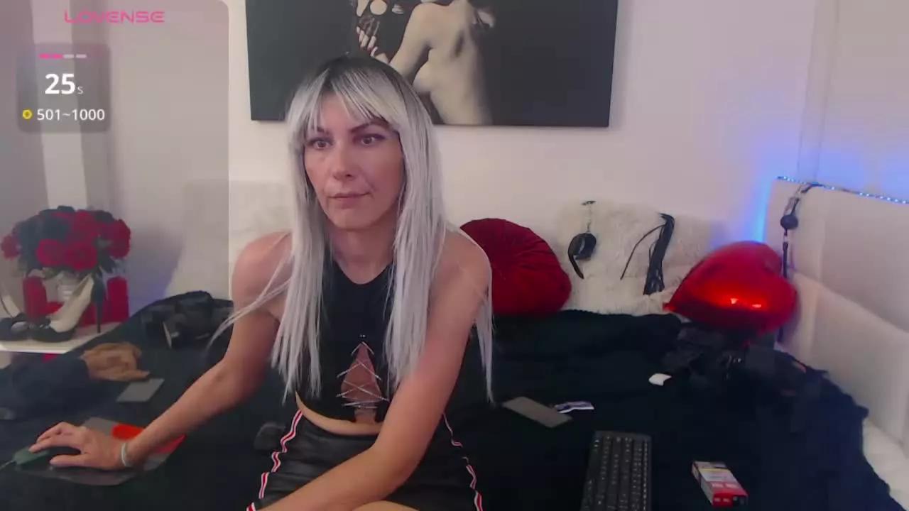 EvelynQueen webcams show profile image 