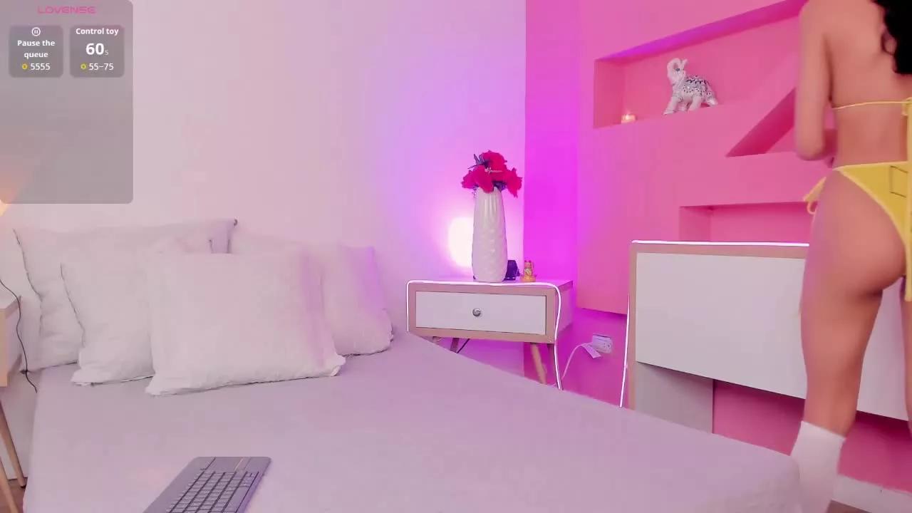 LilaCooper webcams show profile image 