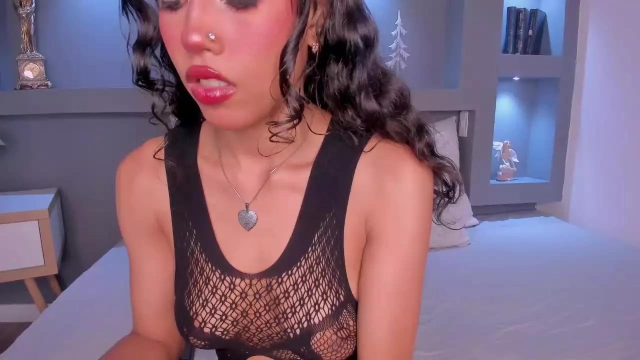 LilaCooper from Streamray