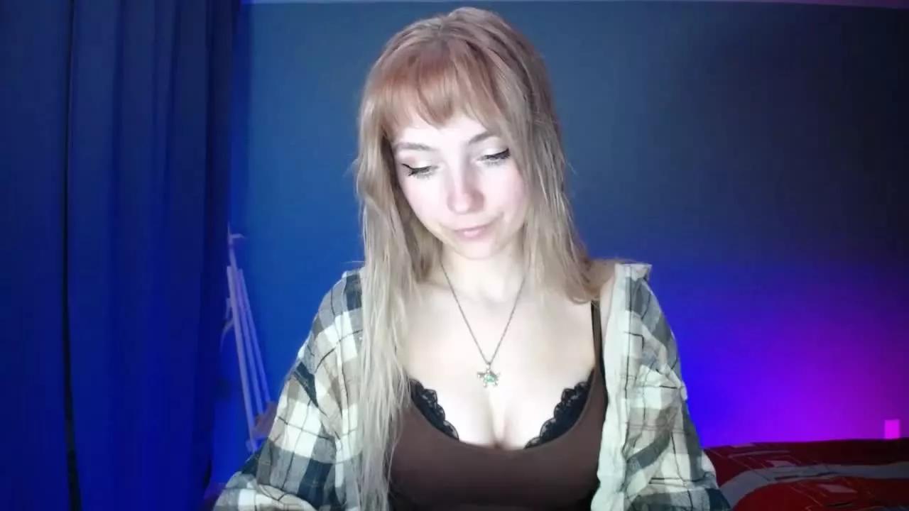 LuciaGorgeous webcams show profile image 
