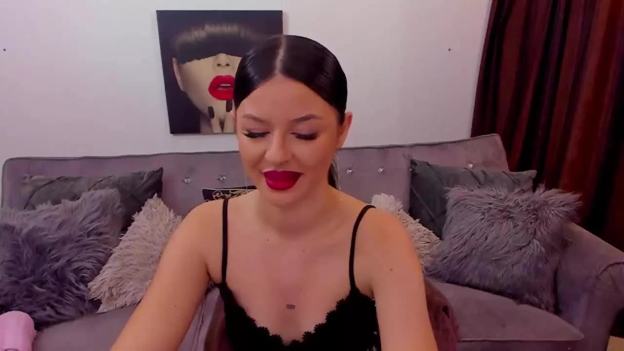 MadissonHotTS webcams show profile image 