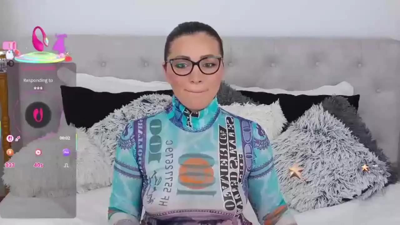 MissMaxine from Streamray