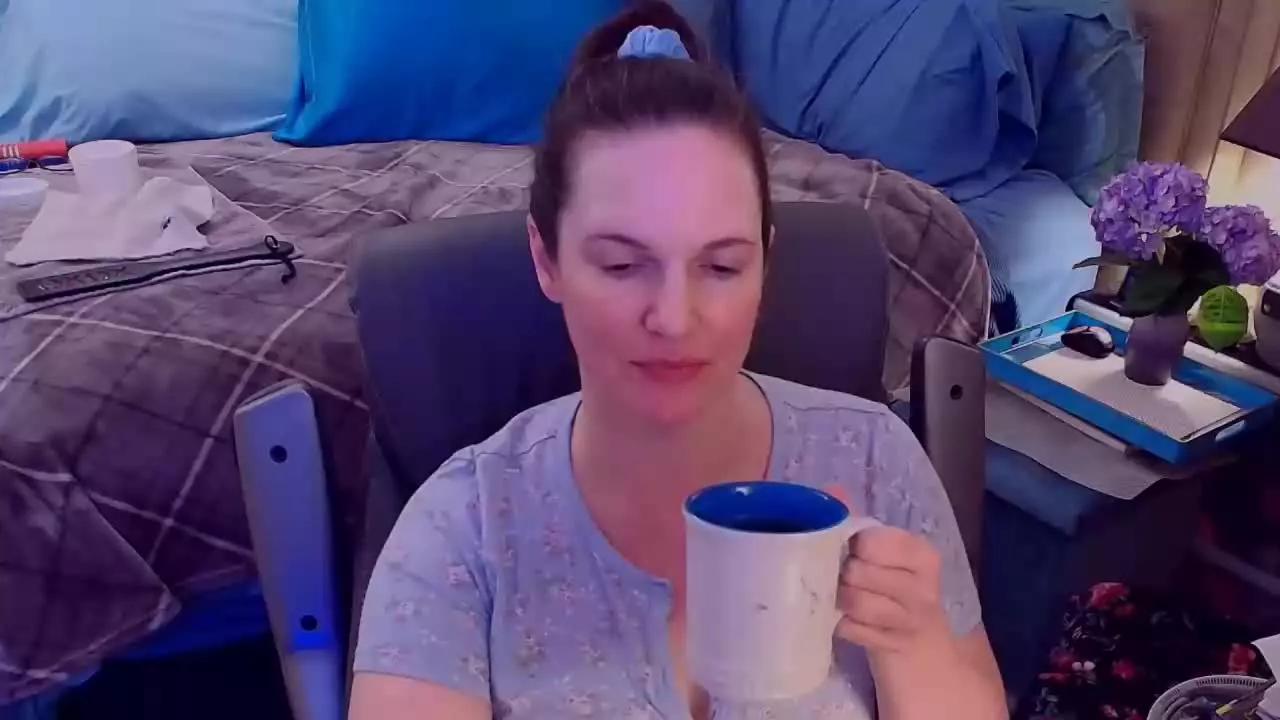 NinaJ from Streamray