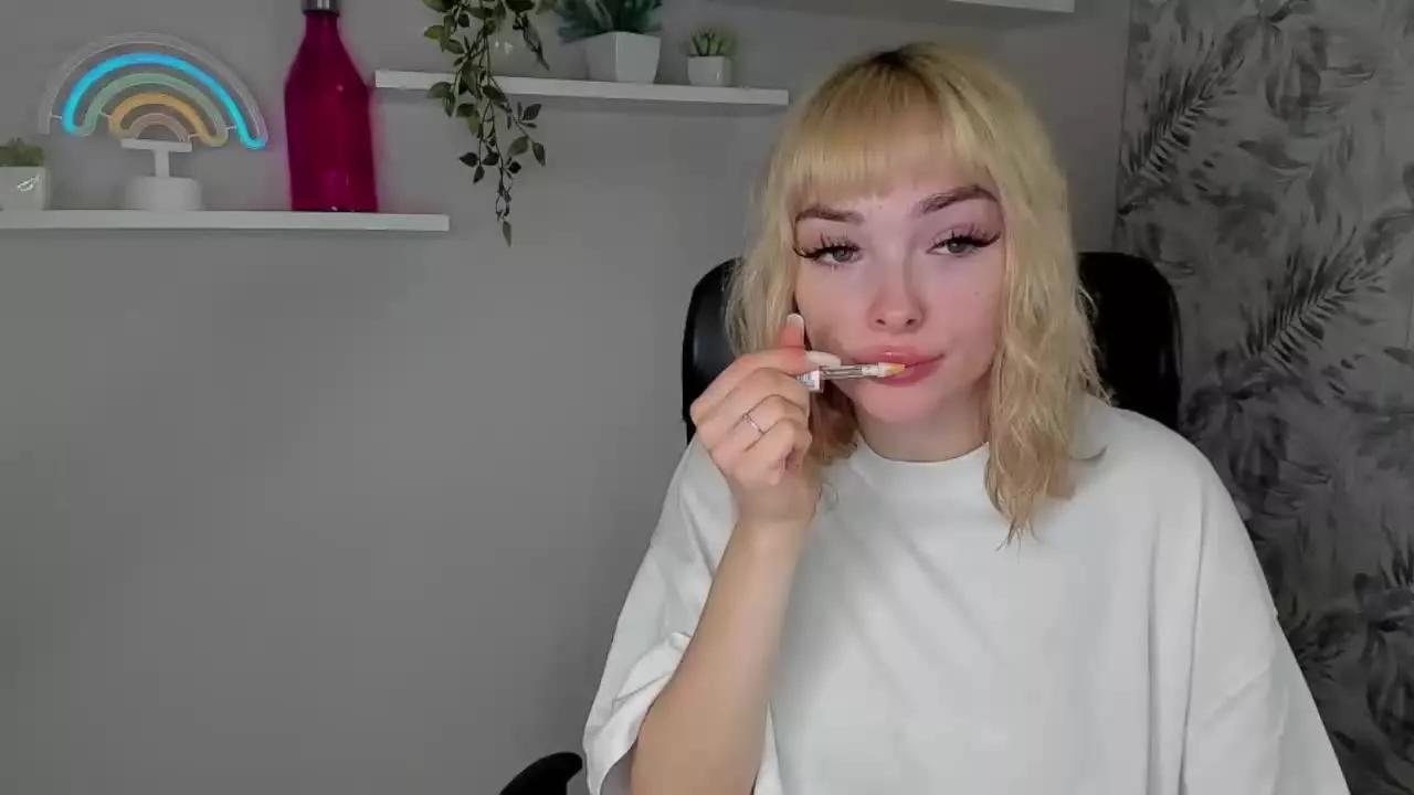 PollyDesire from Streamray