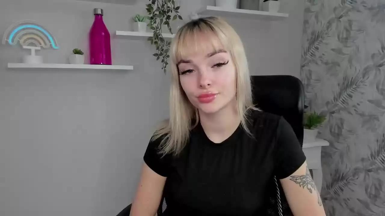 PollyDesire from Streamray