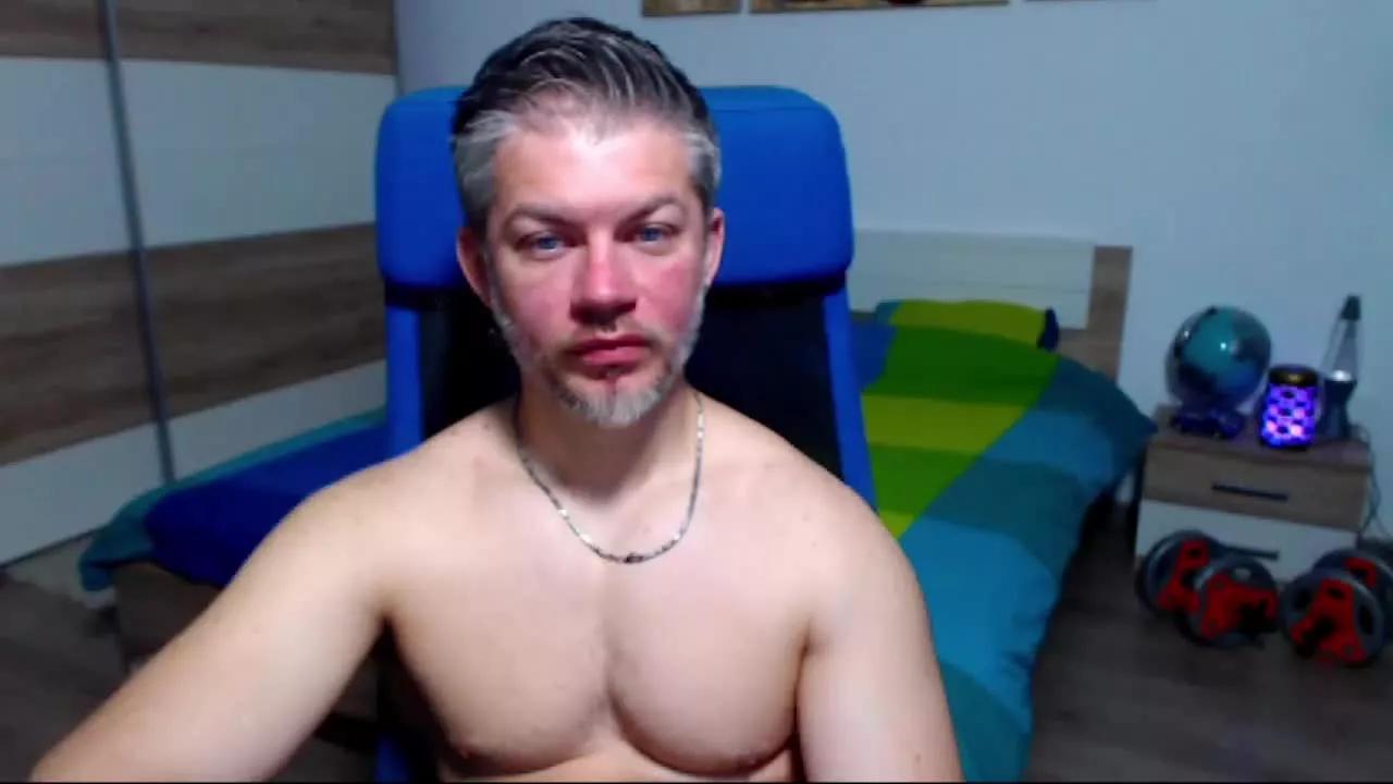 RobbyShawz from Streamray