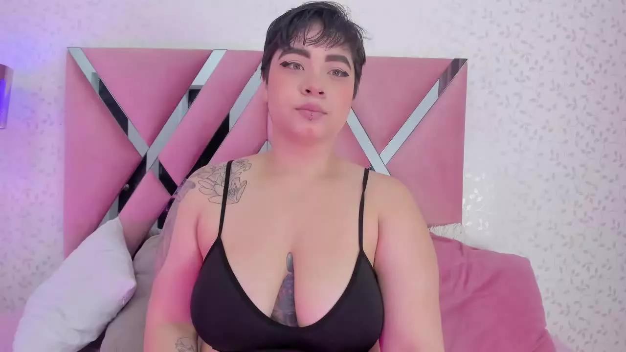 SamantaDuque from Streamray