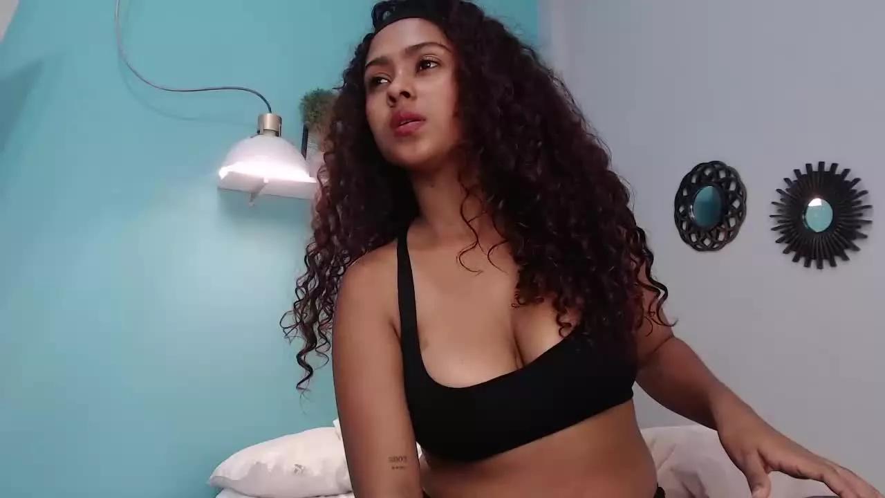 SelenaRoyal from Streamray