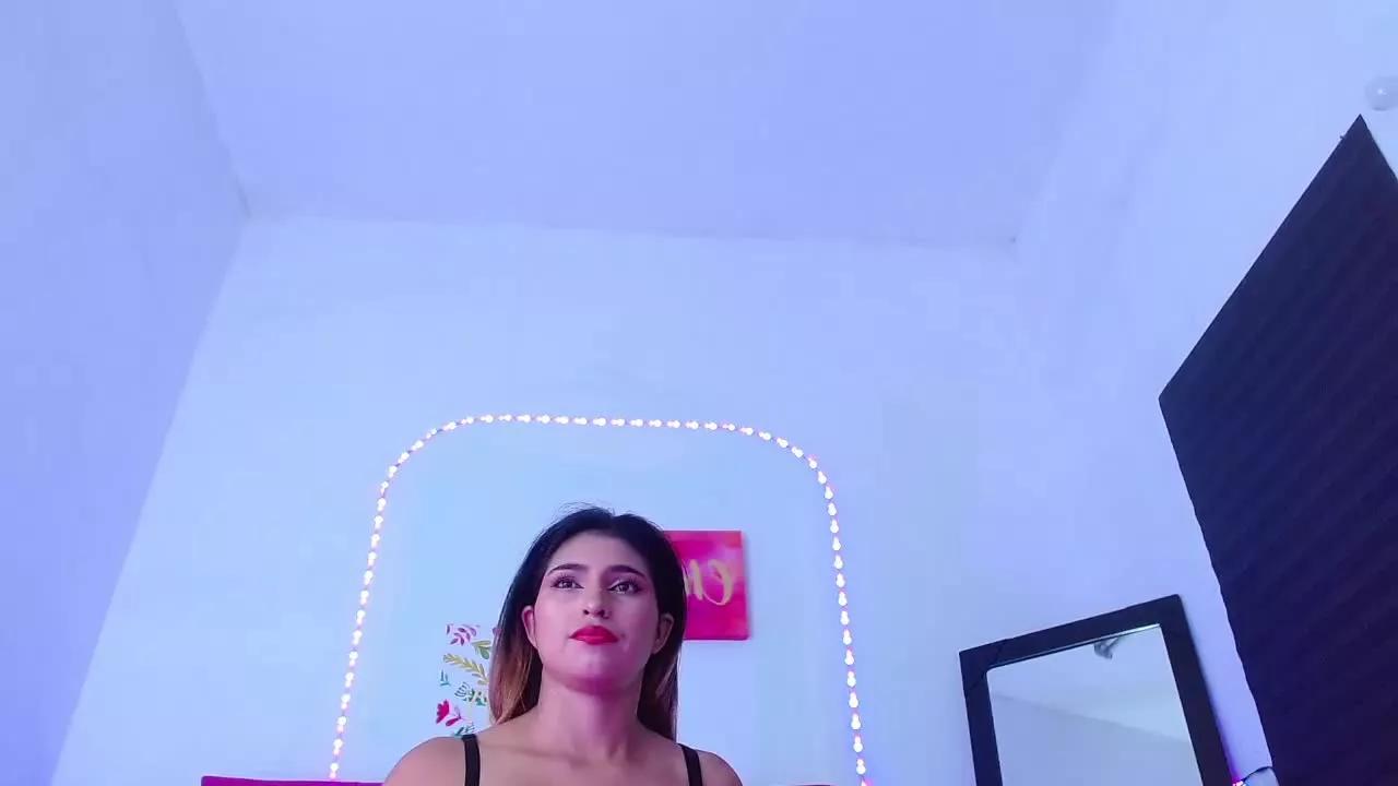 Slutneighbor1 webcams show profile image 