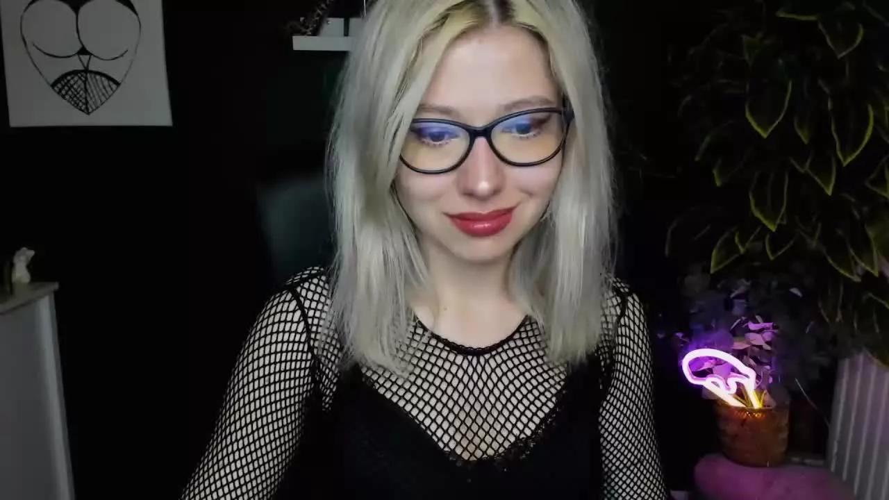 tasty_Heidi from Streamray