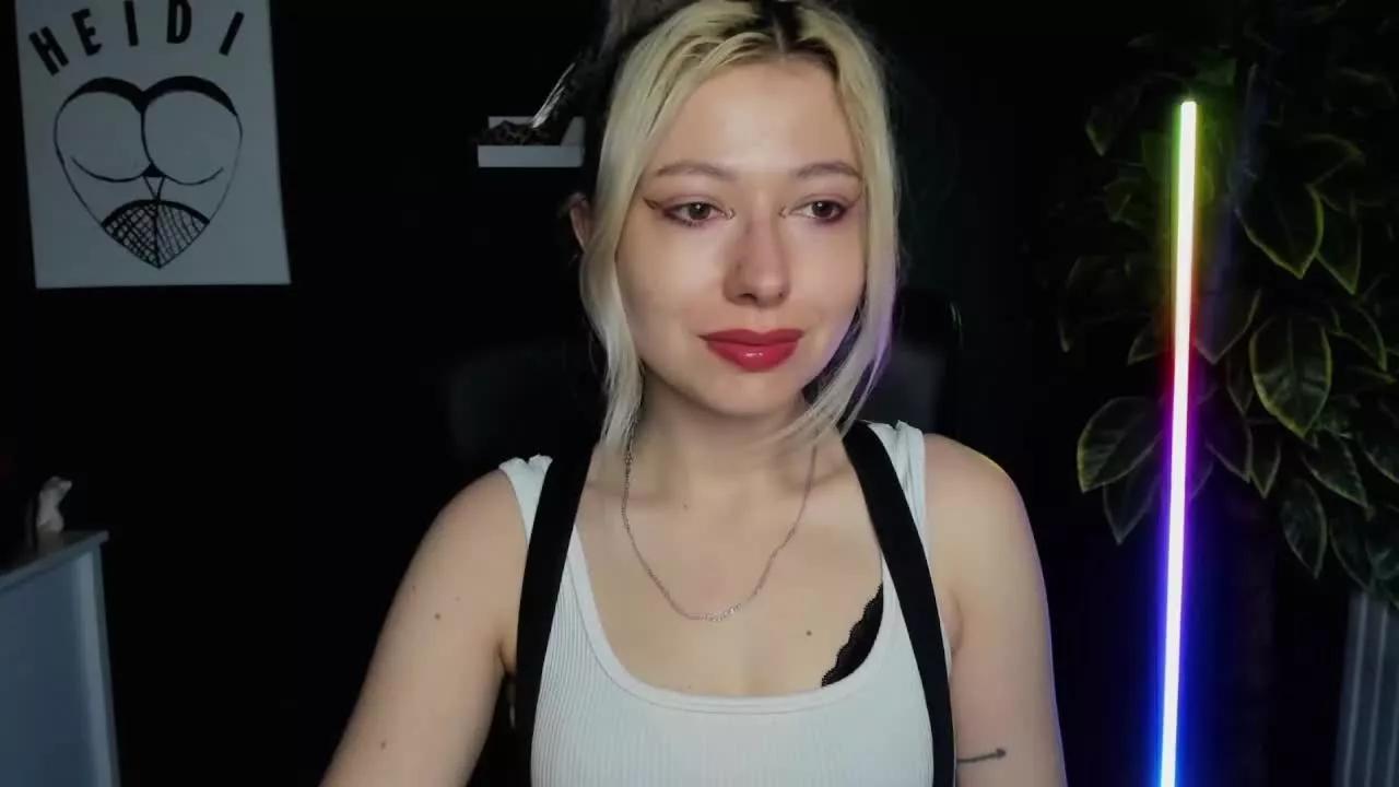 tasty_Heidi from Streamray