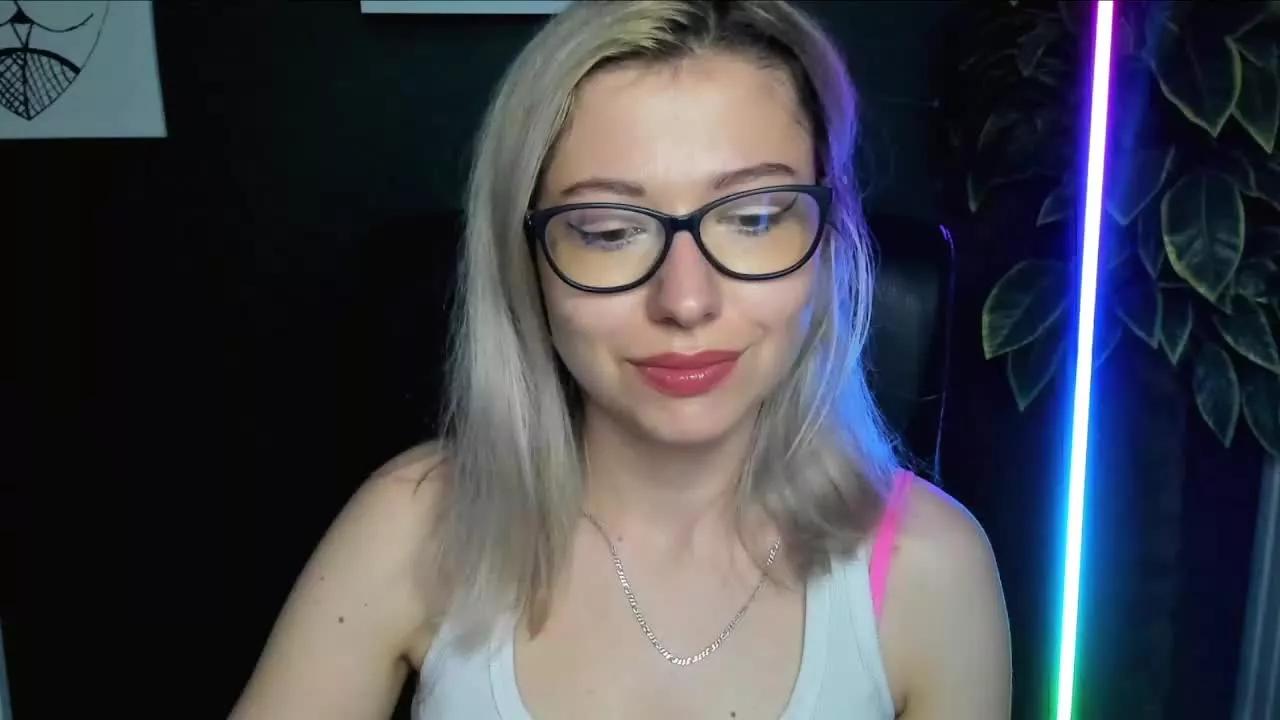 tasty_Heidi from Streamray