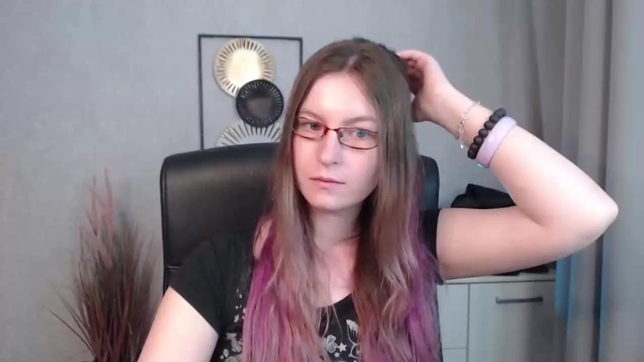 tastyEmma from Streamray