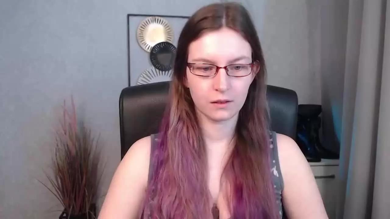 tastyEmma from Streamray
