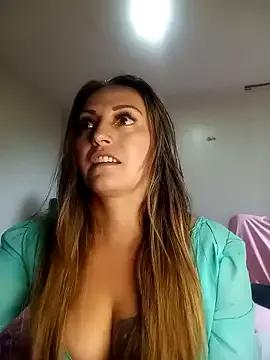 Explore our live girls sluts from our Custom and Multi clubs and checkout exclusive access to highly interactive content, such as shape, hair, titties, pussy type and many more.