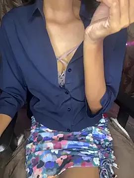 -Eliza- from StripChat is Freechat