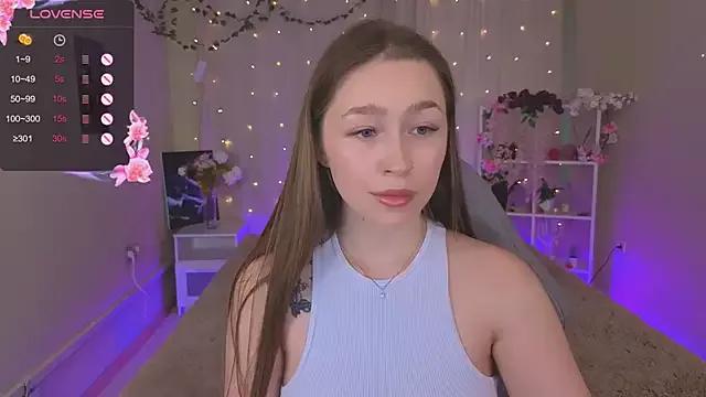 Explore our live girls sluts from our Custom and Multi clubs and checkout exclusive access to highly interactive content, such as shape, hair, titties, pussy type and many more.