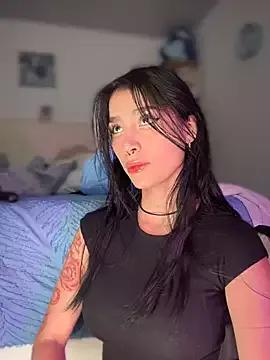 -Loren- webcams show profile image 