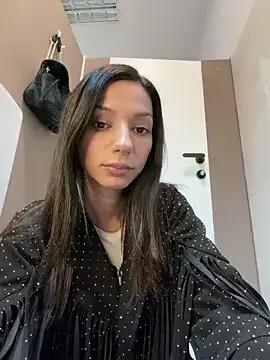 Photos of -MiaSweet- from StripChat is Freechat