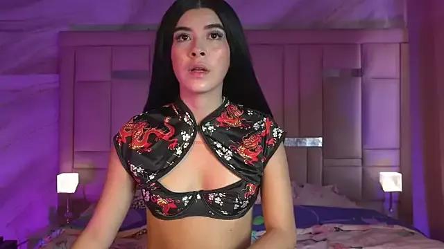 -Nahomi- webcams show profile image 