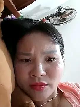 -NaNa-93 from StripChat is Freechat