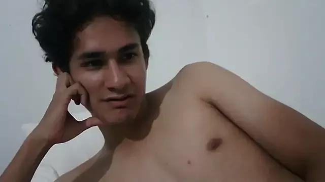 18and45couple from StripChat is Freechat