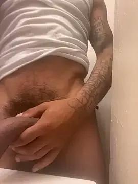 1mistaGoodWood from StripChat is Freechat