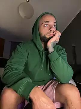 1Richrichard1 from StripChat is Freechat
