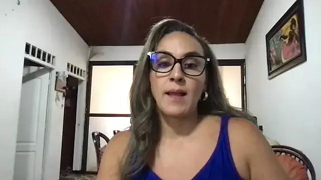 1Venus_Black from StripChat is Freechat