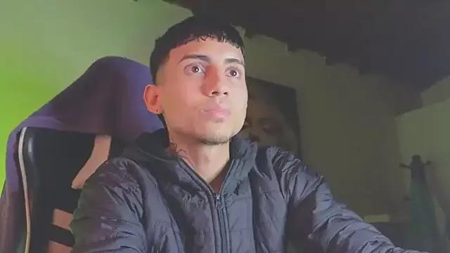 777_camilo from StripChat