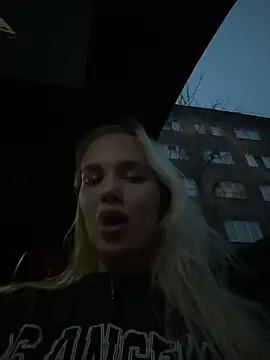 88_lolli from StripChat