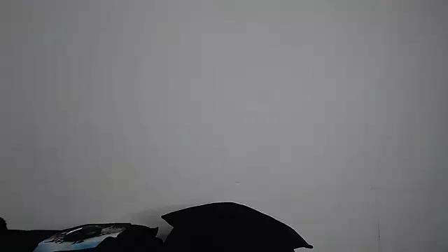9Sophie_Rosse from StripChat is Freechat