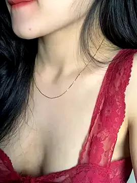 ___Lily___ from StripChat is Freechat