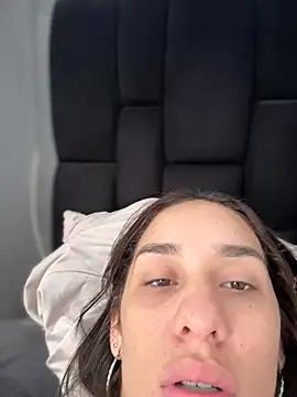 __IRIS__ from StripChat