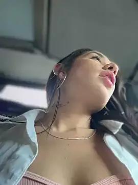 __IRIS__ from StripChat