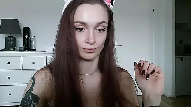 __Leyla__ from StripChat