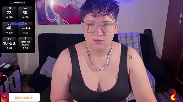 Explore our live girls sluts from our Custom and Multi clubs and checkout exclusive access to highly interactive content, such as shape, hair, titties, pussy type and many more.