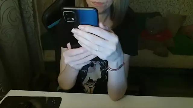 Explore our live girls sluts from our Custom and Multi clubs and checkout exclusive access to highly interactive content, such as shape, hair, titties, pussy type and many more.