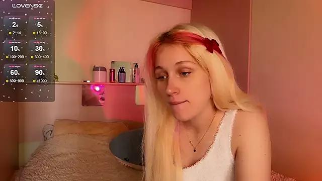 _Annabel_Myr_ from StripChat