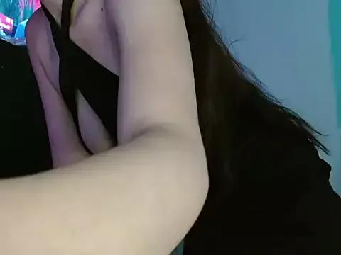 Explore our live girls sluts from our Custom and Multi clubs and checkout exclusive access to highly interactive content, such as shape, hair, titties, pussy type and many more.