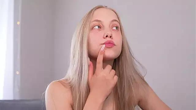_Appr0ved_ from StripChat