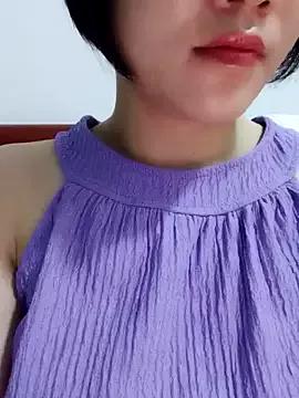 _Attractivegirl33 from StripChat